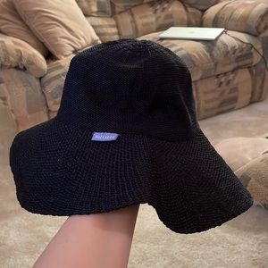 Wallaroo Packable Sun Hat